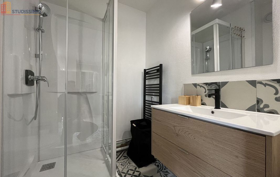 Studio 31m² Arras - Meublé, 1er étage - Photo 8