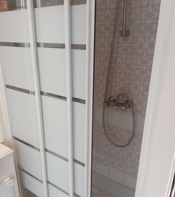 Studio meublé 26m² Boulogne-sur-Mer - Proche pôle universitaire, calme - Photo 1