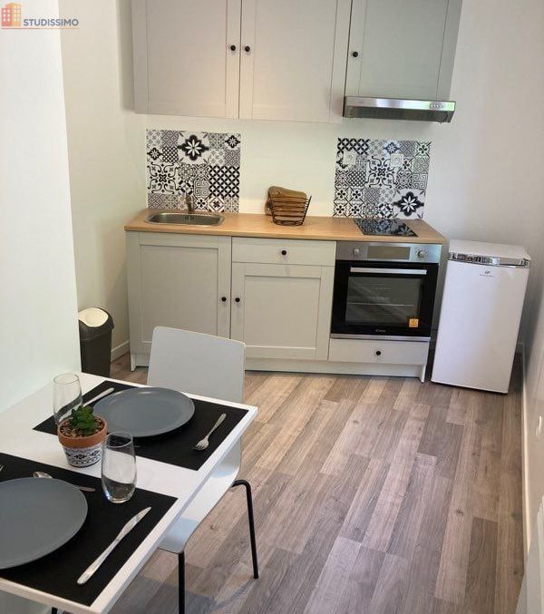 Studio 20m² Avion 62210 - Meublé, 1er étage - Photo 2