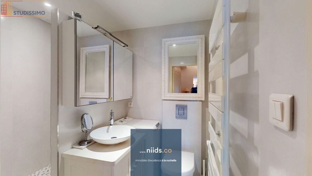 Studio 27m² La Flotte 17630 - DPE C, 1er étage - Photo 1