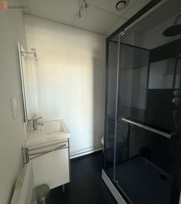 Studio meublé 24m² Arras - Meublé, DPE D - Photo 2
