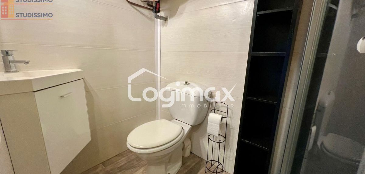 Studio 12m² La Rochelle - - Photo 2