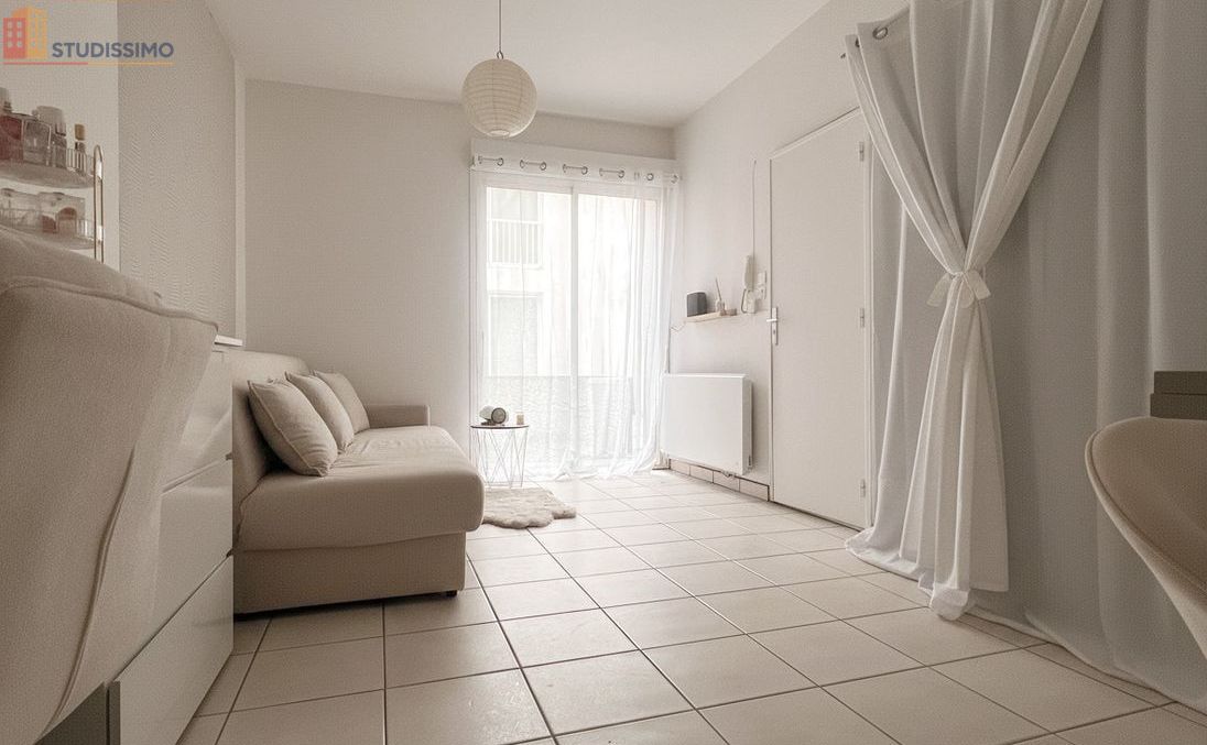 Studio 21m² La Rochelle - DPE E - Photo 3