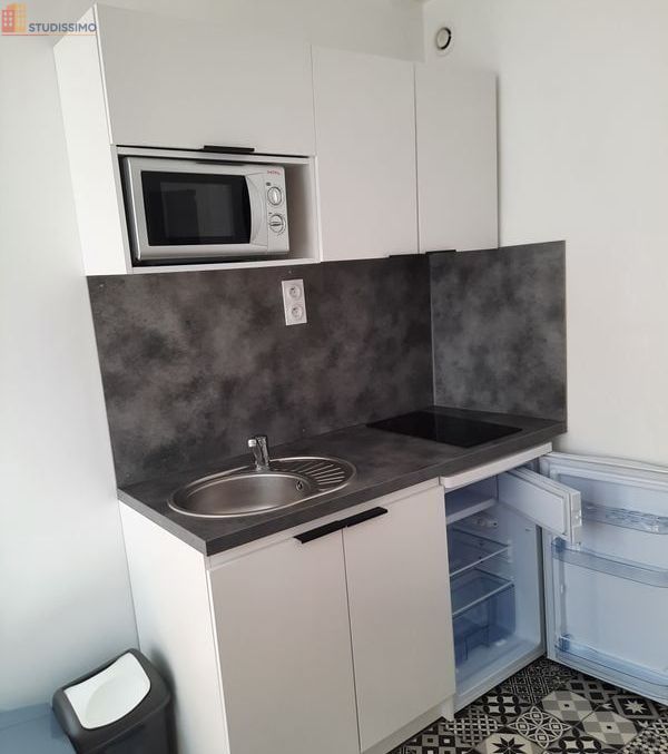 Studio meublé 20m² Arras 62000 - Meublé, DPE D - Photo 4