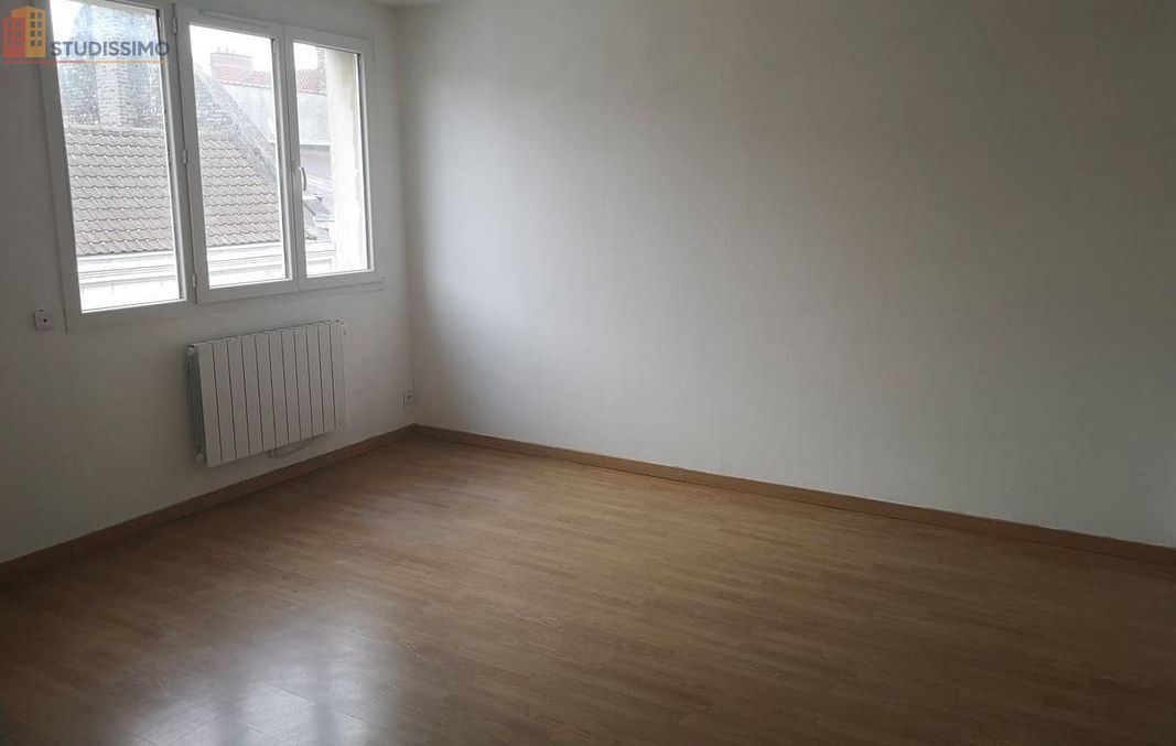 Studio à Calais