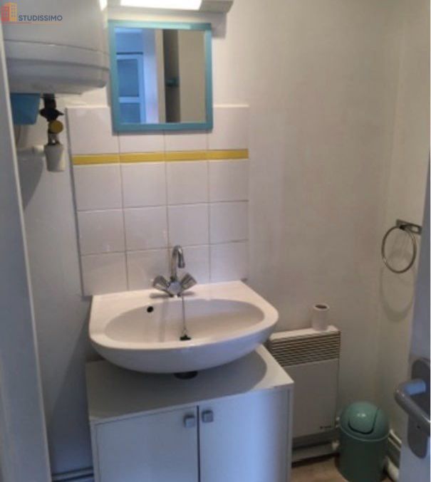 Studio meublé 18m² Arras - Proche gare, parking - Photo 2