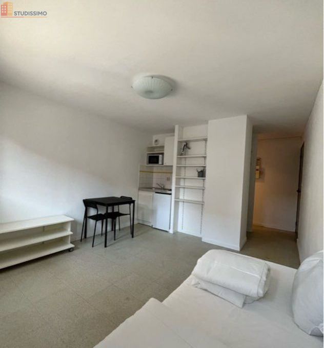 Studio 18m² Arras - Meublé, entièrement rénové - Photo 2