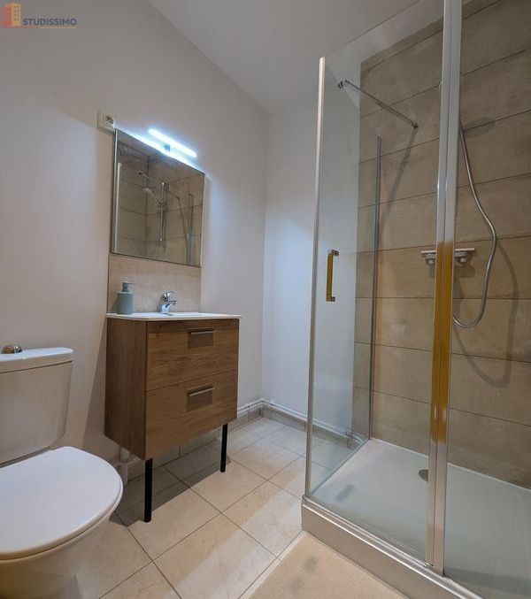 Studio 30m² Saint-Omer - Meublé, DPE C - Photo 2