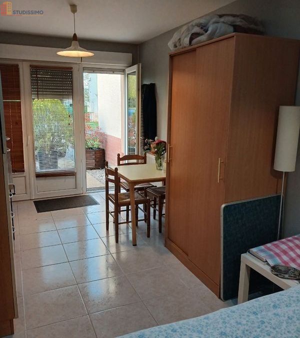 Studio meublé 28m² Arras - RDC, lumineux - Photo 2