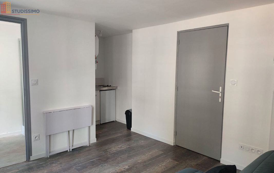 Studio meublé 16m² Calais 62100 - Meublé, DPE D - Photo 2