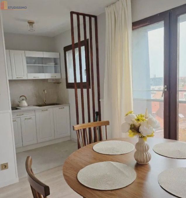 Studio meublé 29m² Calais 62100 - Bail mobilité, dernier étage - Photo 2