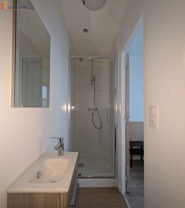Studio meublé 15m² Calais 62100 - Lumineux - Photo 2