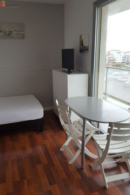 Studio à Calais