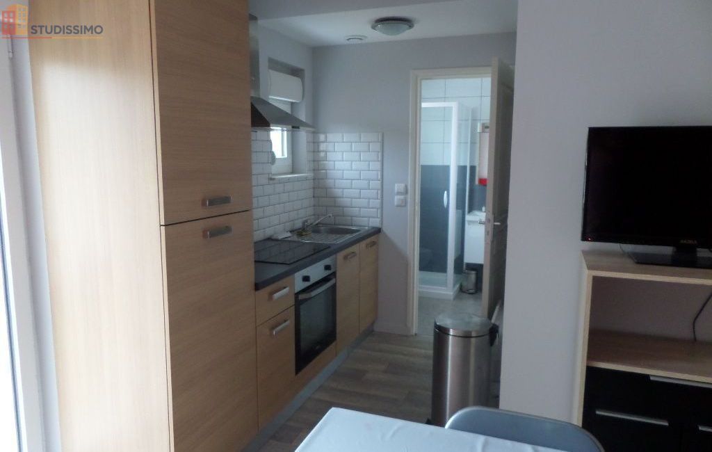 Studio meublé 18m² Berck - Calme, terrasse, parking privé - Photo 2