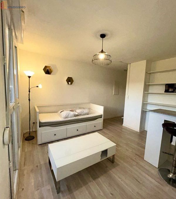 Studio meublé 19m² Arras - Parking, proche université/gare - Photo 3