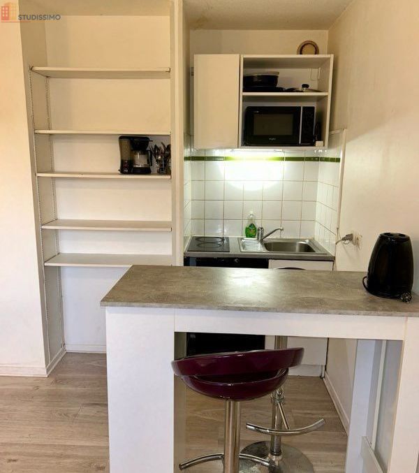 Studio meublé 19m² Arras - Parking, proche université/gare - Photo 2