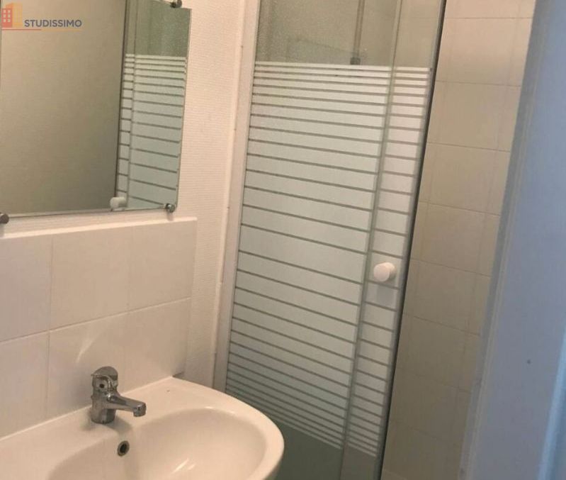 Studio meublé 16m² Boulogne-sur-Mer 62200 - Meublé, étudiant - Photo 1