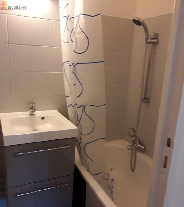 Studio meublé 16m² Béthune - Meublé, DPE D - Photo 2