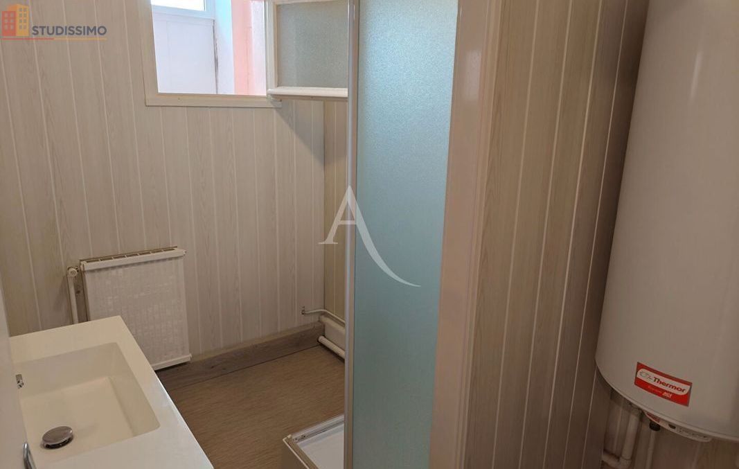 Studio 53m² Rochefort - Dernier étage, lumineux - Photo 2