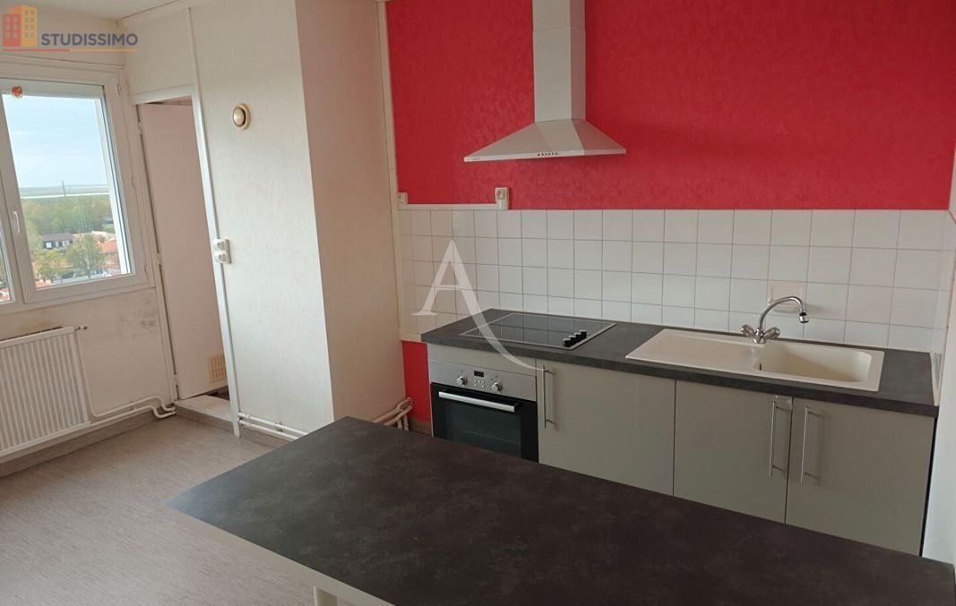 Studio 53m² Rochefort - Dernier étage, lumineux - Photo 3