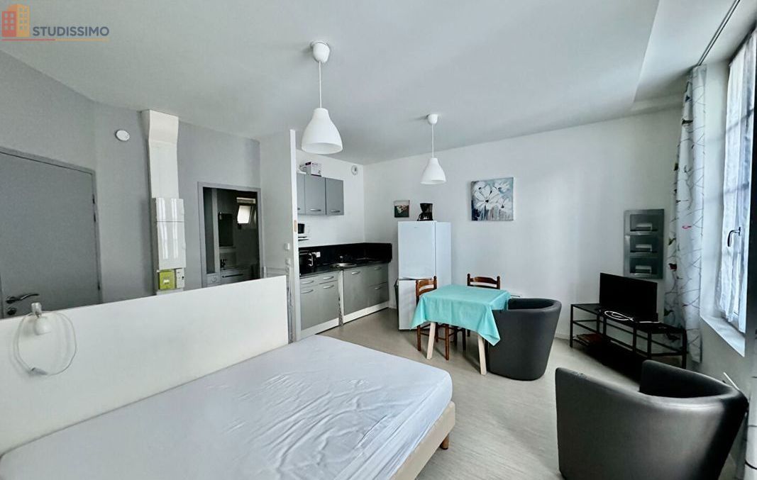 Studio 27m² Rochefort - DPE D, 1er étage - Photo 4