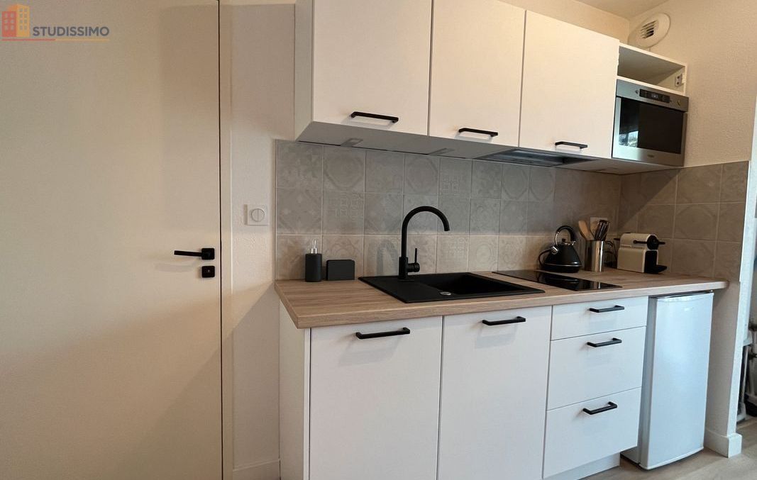 Studio meublé 30m² Tarbes 65000 - Neuf, parking privé - Photo 2