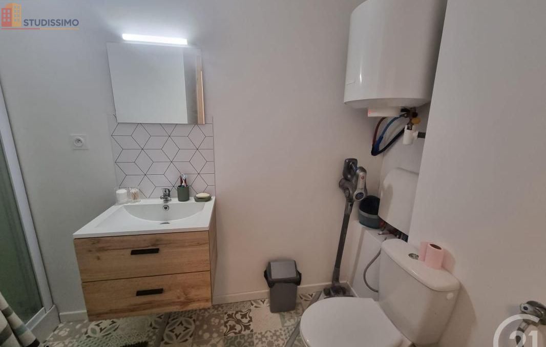 Studio meublé 26m² Tarbes - Meublé, DPE D - Photo 4