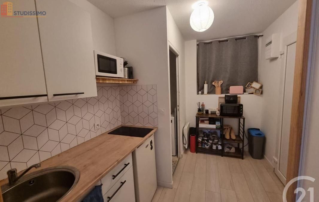 Studio meublé 26m² Tarbes - Meublé, DPE D - Photo 3
