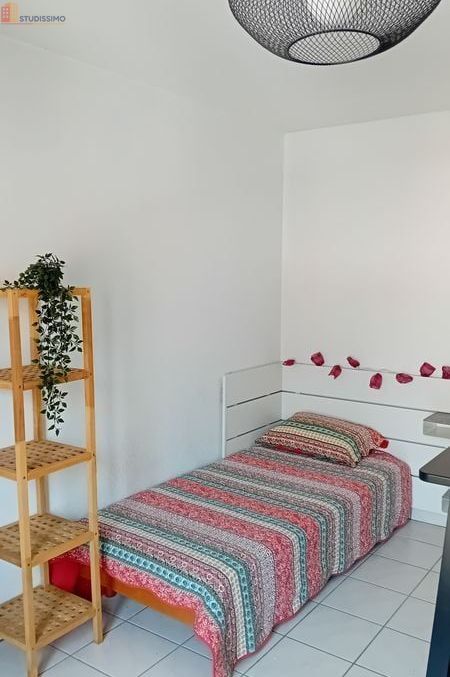 Studio meublé 22m² Tarbes - Parking, piscine - Photo 3