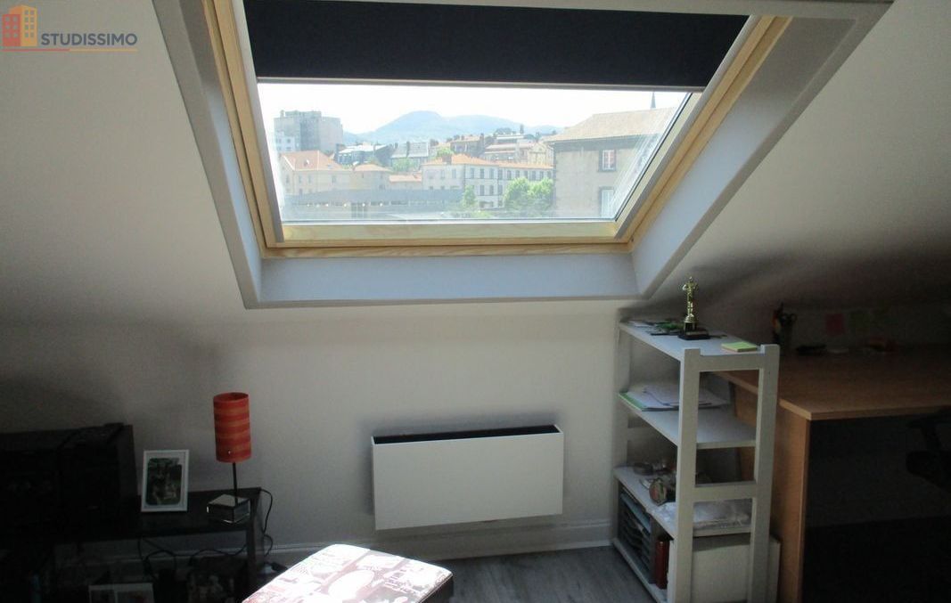 Studio 28m² Clermont-Ferrand - Mansardé, lumineux - Photo 4