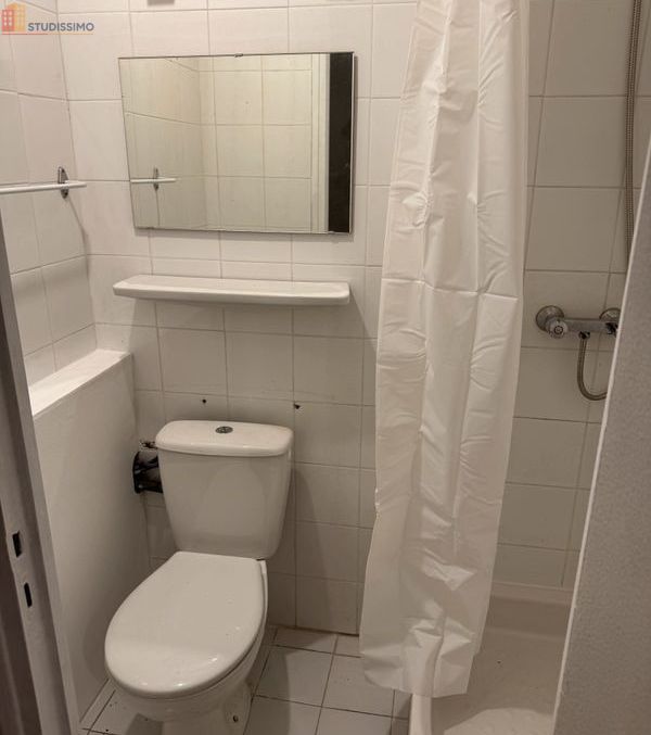 Studio meublé 12m² Tarbes 65000 - Meublé, DPE D - Photo 1