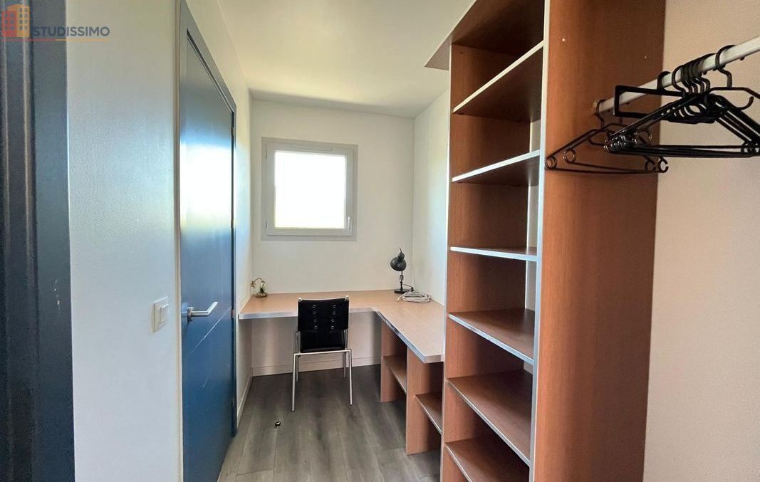 Studio meublé 16m² Tarbes - Lumineux, 3e étage - Photo 1