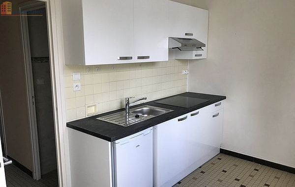 Studio 41m² Clermont-Ferrand - Lumineux, grand séjour - Photo 3