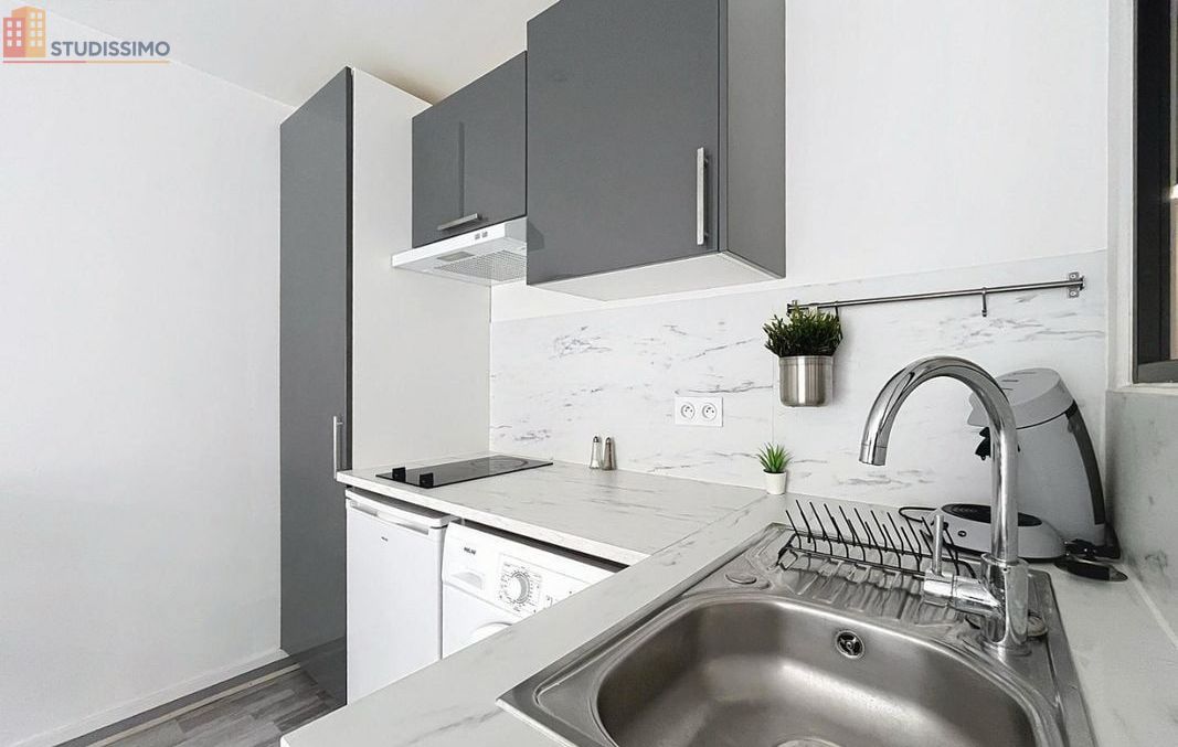 Studio meublé 26m² Lourdes 65100 - Moderne, refait à neuf - Photo 3