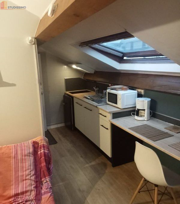 Studio 23m² Bagnères-de-Bigorre - Meublé, au calme - Photo 4