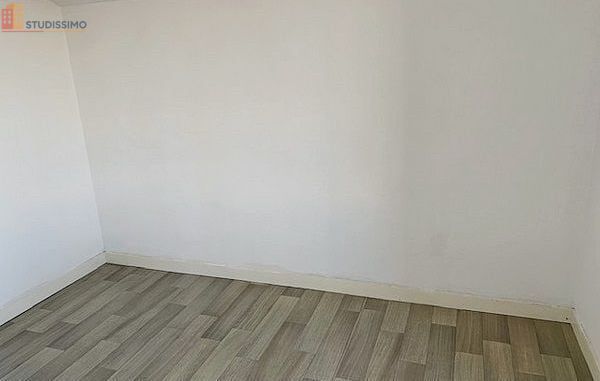 Studio 23m² Clermont-Ferrand 63100 - Photo 4