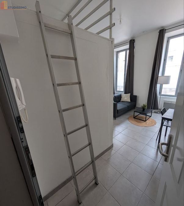 Studio meublé 22m² Tarbes centre - Lumineux, hyper centre - Photo 3