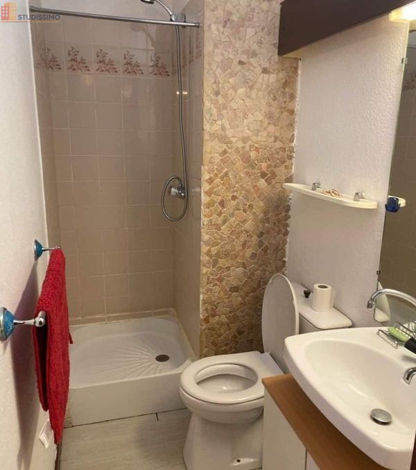 Studio meublé 15m² Bagnères-de-Bigorre - Proche La Mongie-Tourmalet - Photo 5