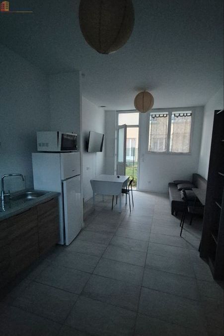 Studio 27m² Tarbes - Meublé, parking privé - Photo 3