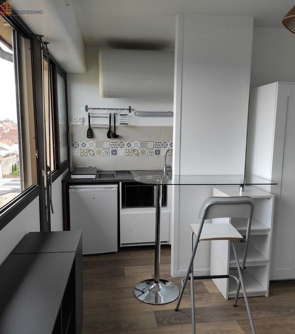 Studio 18m² Tarbes - Meublé, 5e étage - Photo 2