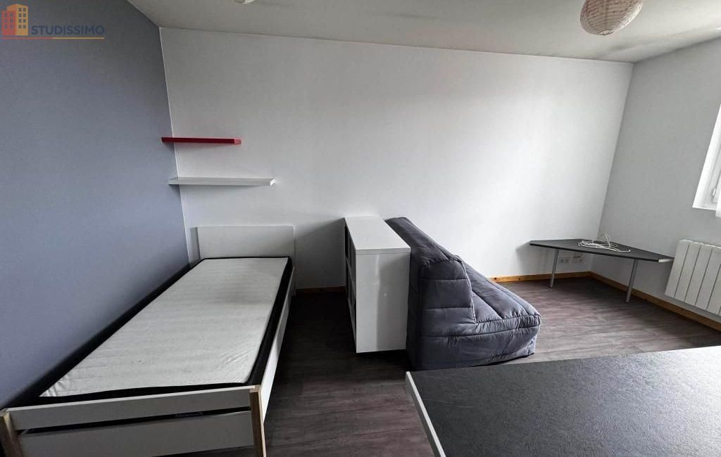 Studio meublé 23m² Tarbes - 2e étage, lumineux - Photo 3