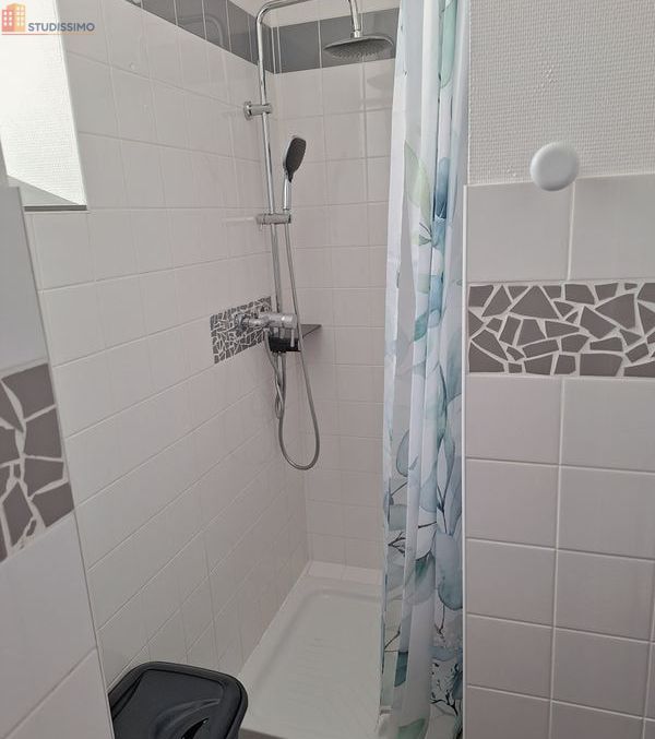 Studio meublé 30m² Tarbes - Parking, meublé - Photo 1