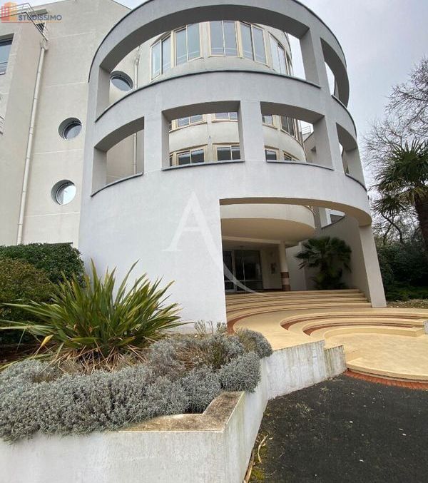 Studio 25m² La Rochelle - DPE C, 1er étage - Photo 1