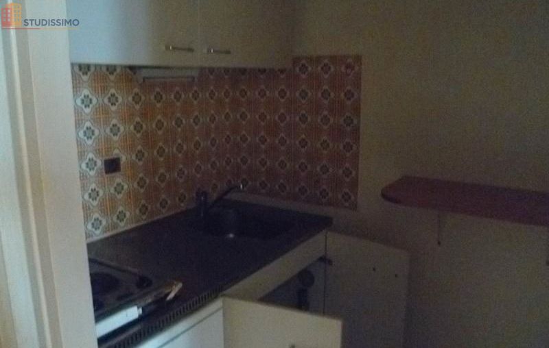 Studio 25m² Rochefort - quartier centre-ville - Photo 6
