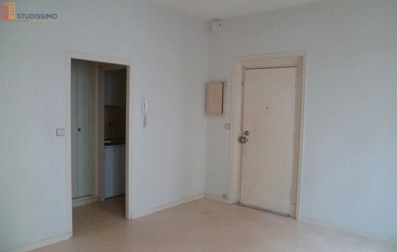 Studio 25m² Rochefort - quartier centre-ville - Photo 3