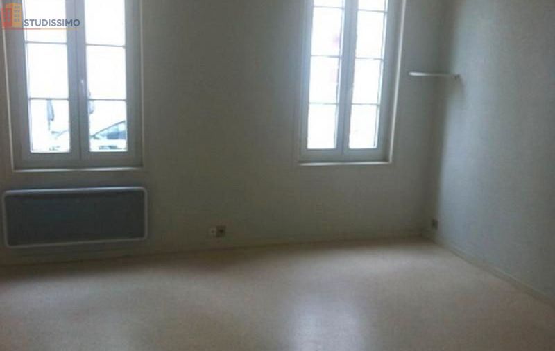 Studio 25m² Rochefort - quartier centre-ville - Photo 1