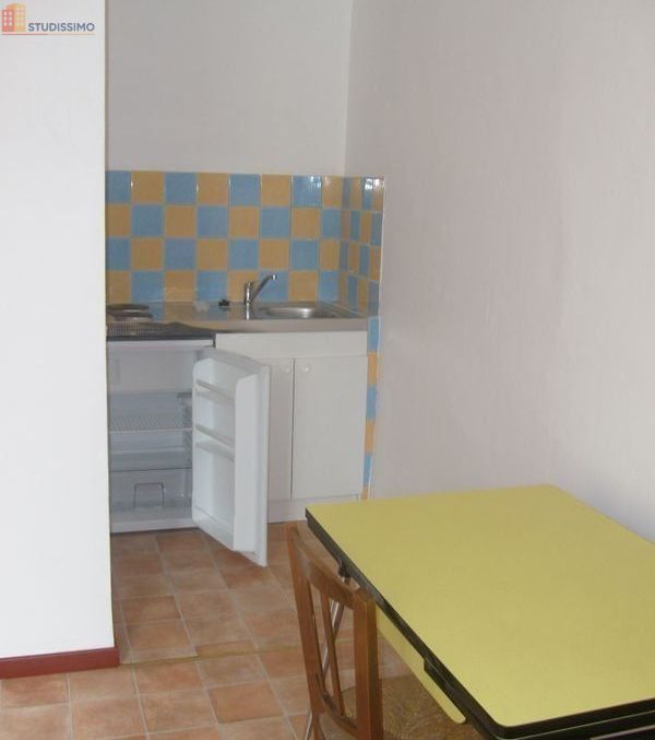 Studio meublé 24m² Vic-en-Bigorre - Centre, meublé - Photo 2