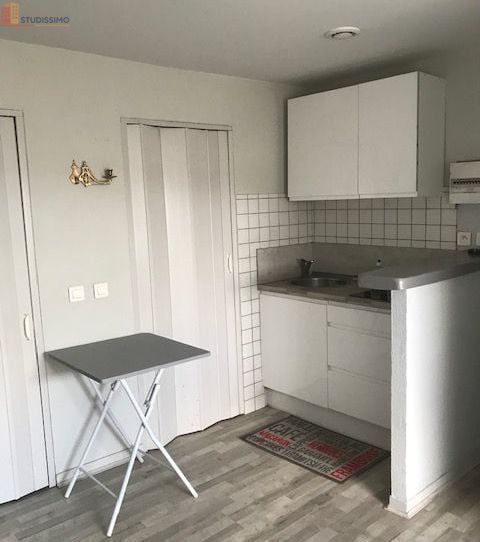 Studio meublé 17m² Tarbes 65000 - Meublé, dernier étage - Photo 3
