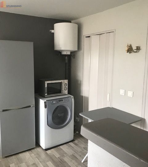 Studio meublé 17m² Tarbes 65000 - Meublé, dernier étage - Photo 2