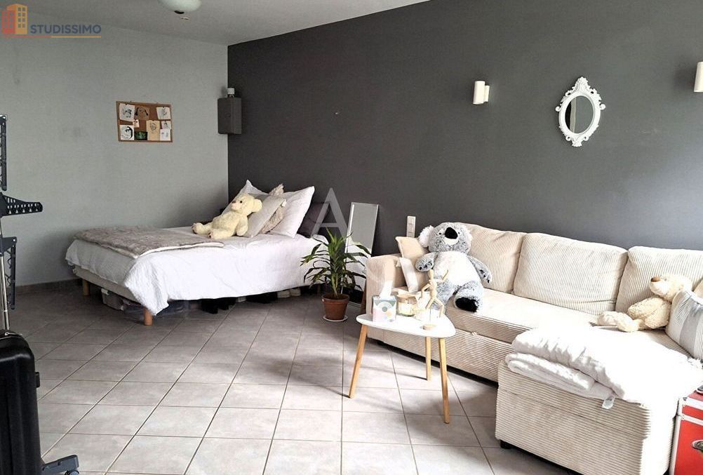 Studio 40m² Saintes - Lumineux, proche commodités - Photo 4